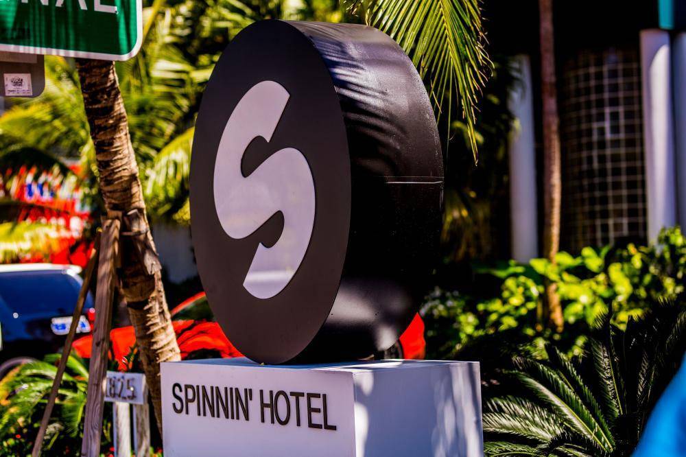 Spinnin Sessions Returns To Miami Music Week With Infamous Pool Party Prysm Uk 