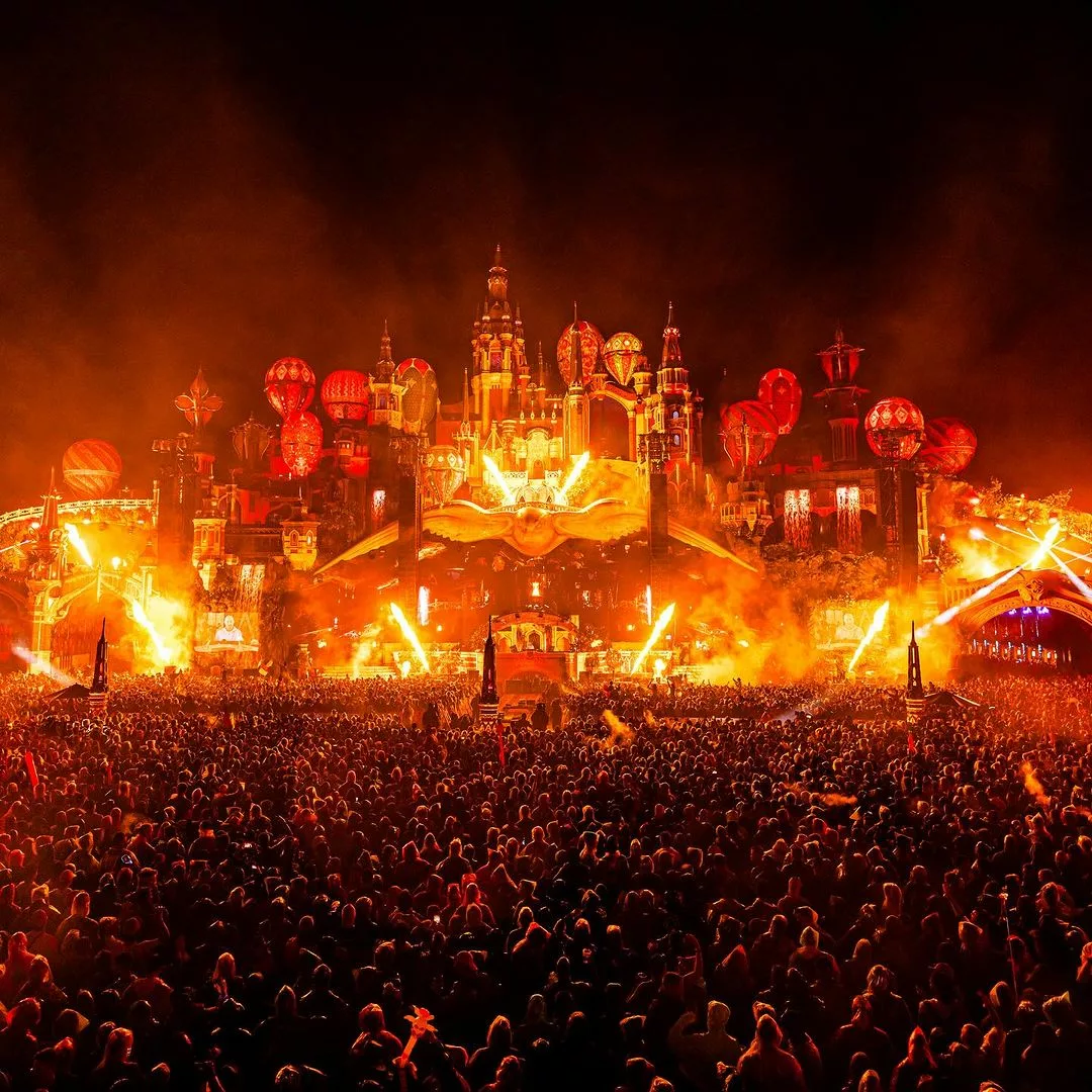 Tomorrowland annonce sa programmation complète Prysm